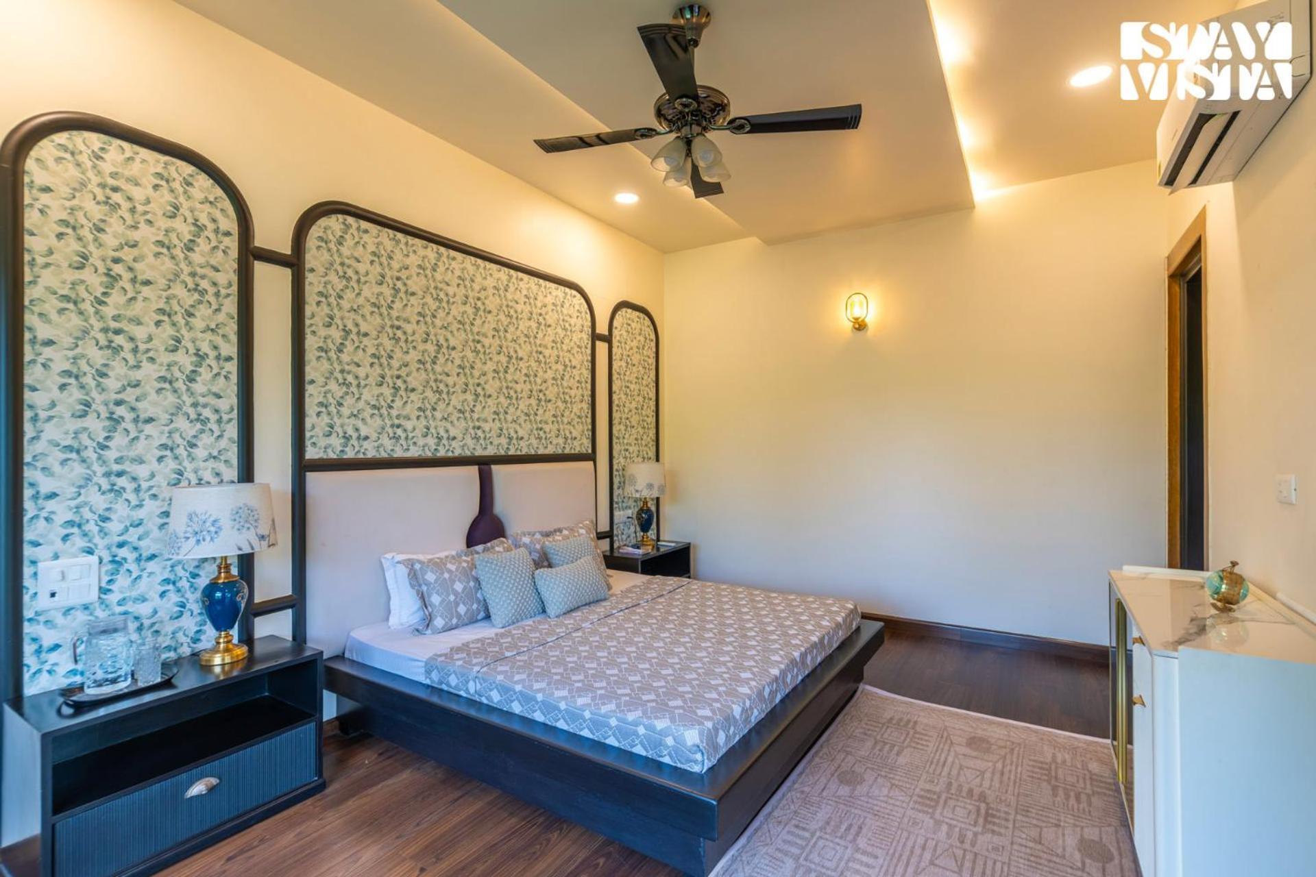 Stayvista At Wandering Vines Indoor Pool 4Bhk Luxury Villa In Delhi Sohna エクステリア 写真